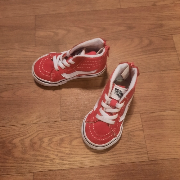 SOLD Vans, Toddler Size 5, Red and White - Picture 3 of 10